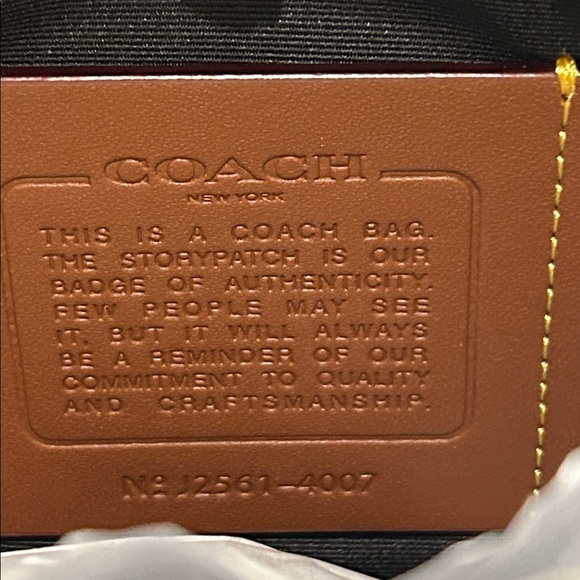 Coach (NWT) Houston Map Bag - Picture 4 of 15